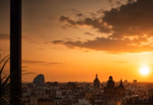 Cómo funciona una subasta inmobiliaria en Valencia: guía estratégica para inversores subasta inmobiliaria en Valencia